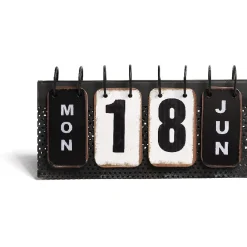 Calendrier perpétuel style industriel métal et bois