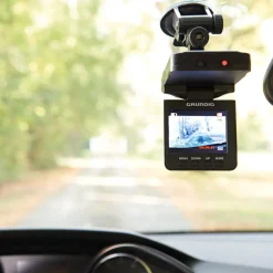 Caméra embarquée numérique Grundig