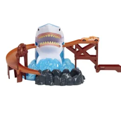 Circuit voiture requin