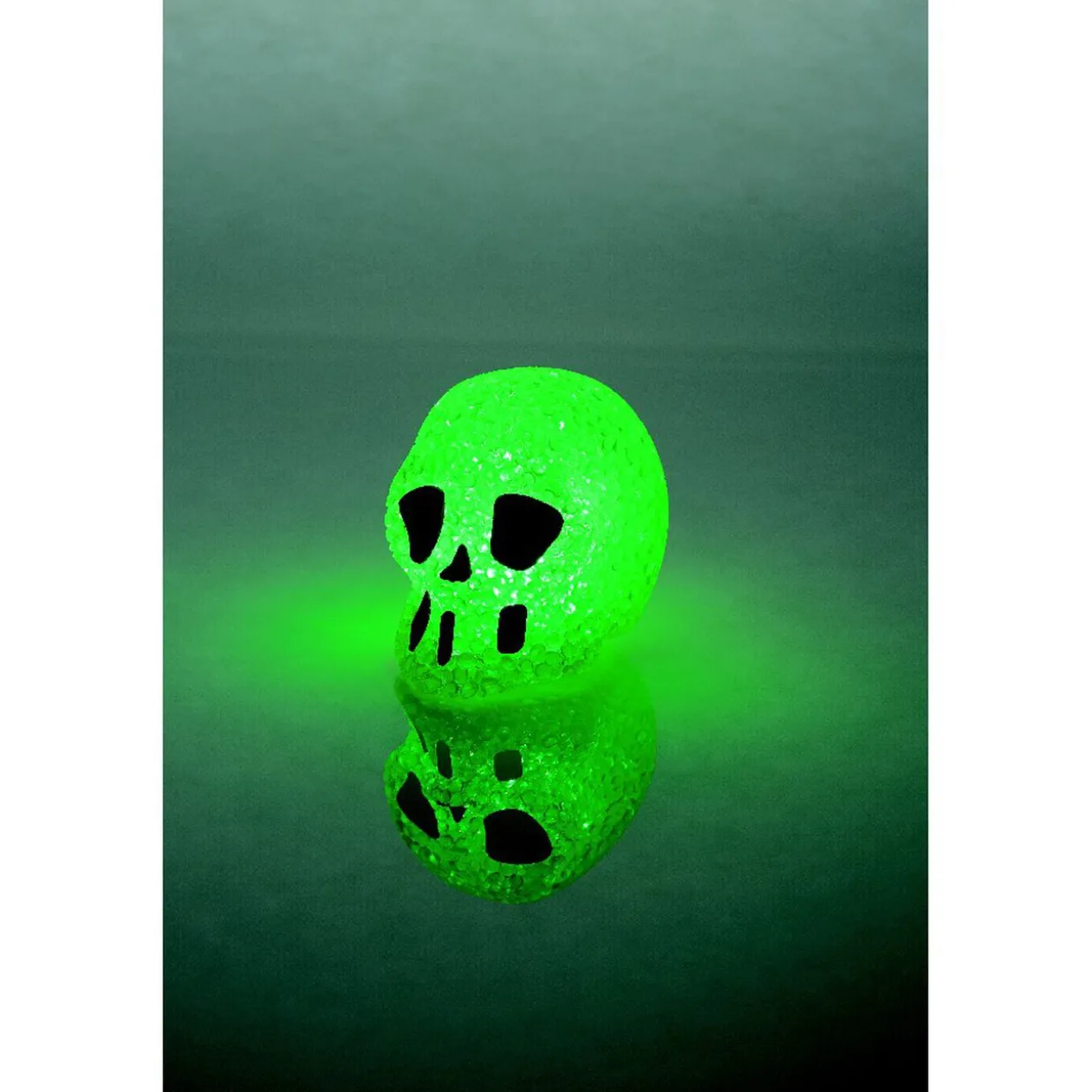 Crâne lumineux couleur changeante décoration Halloween