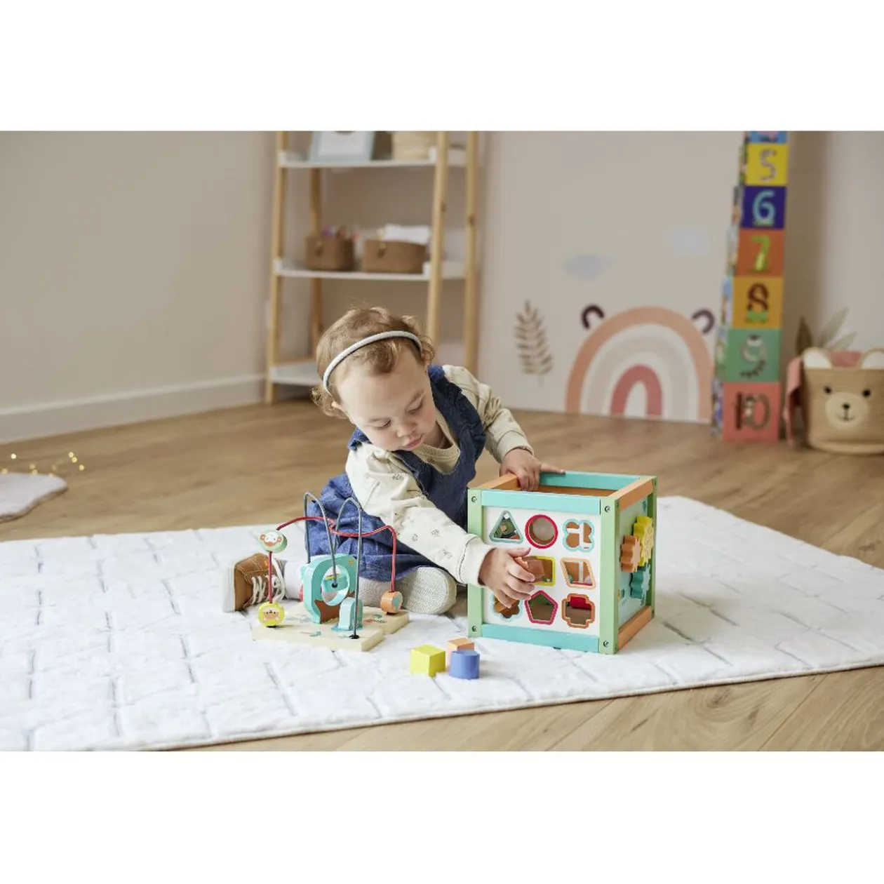 Cube d'activités 5-en-1 en bois