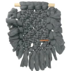 Décoration tissage mural en laine cardée à fabriquer