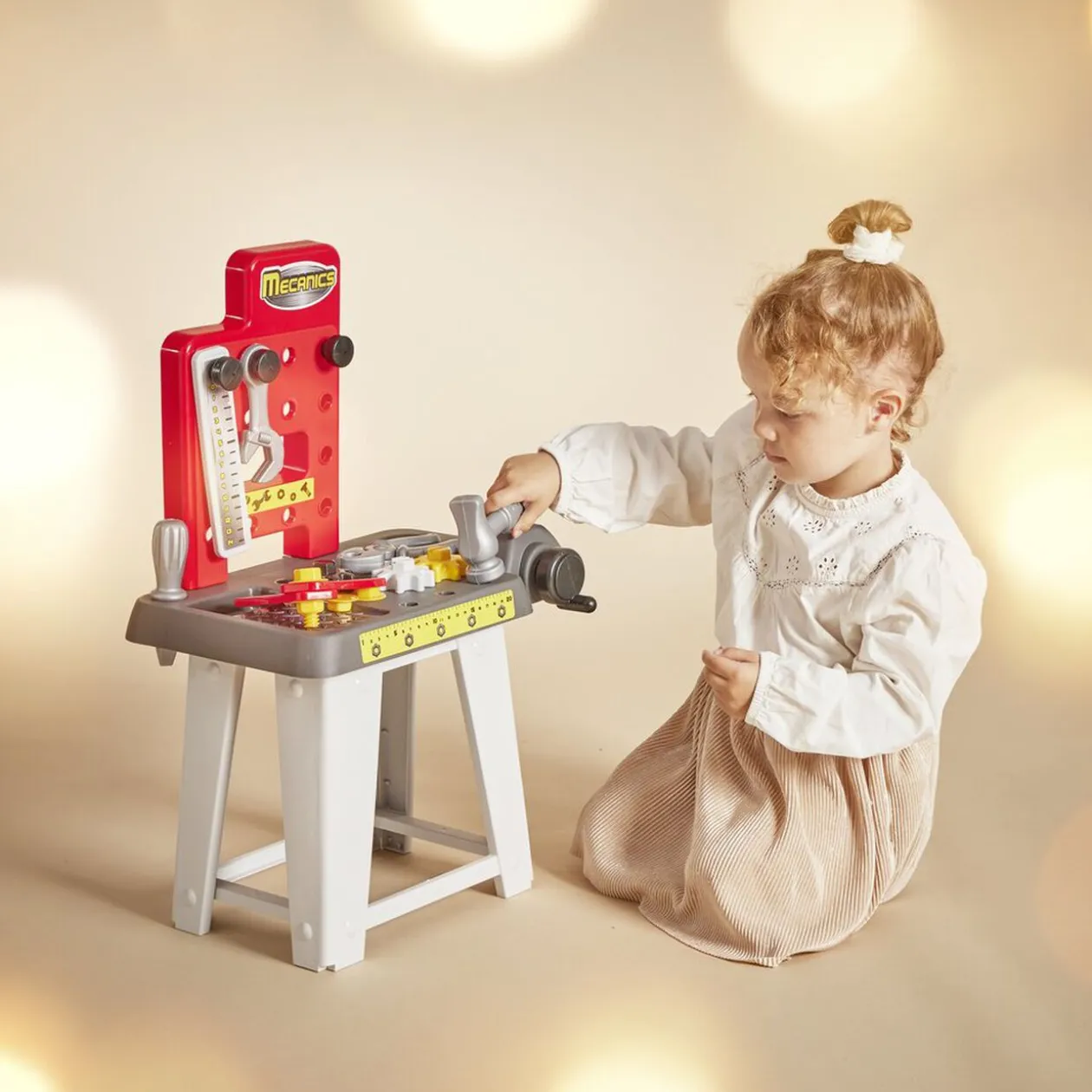 Etabli bricolage enfant avec 19 accessoires