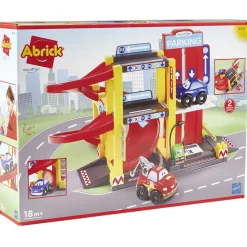 Garage à 2 niveaux avec station essence + 2 voitures