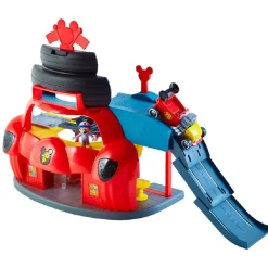 Garage et voiture Mickey Roadster racers