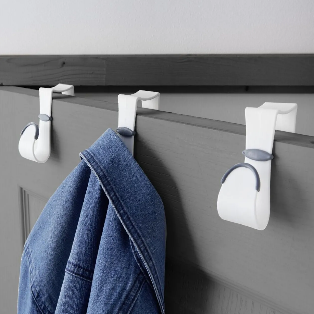 Lot de 3 crochets pour dessus de porte blanc