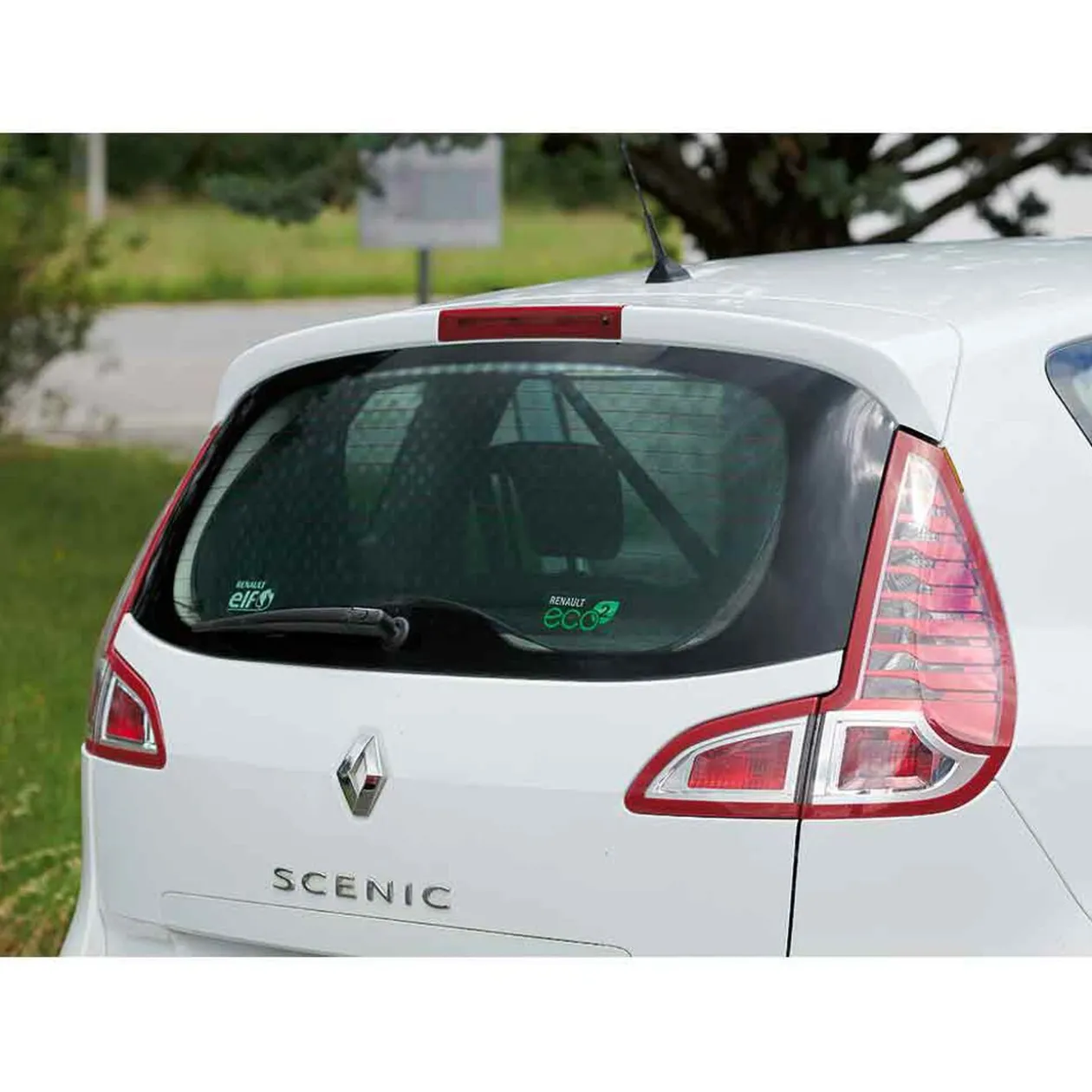 Pare soleil à ventouses