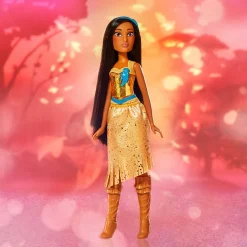 Poupée Disney princesse poussière d'étoiles - Pocahontas