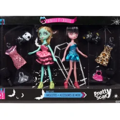 Poupée mannequin gothique Pretty Scary et robe