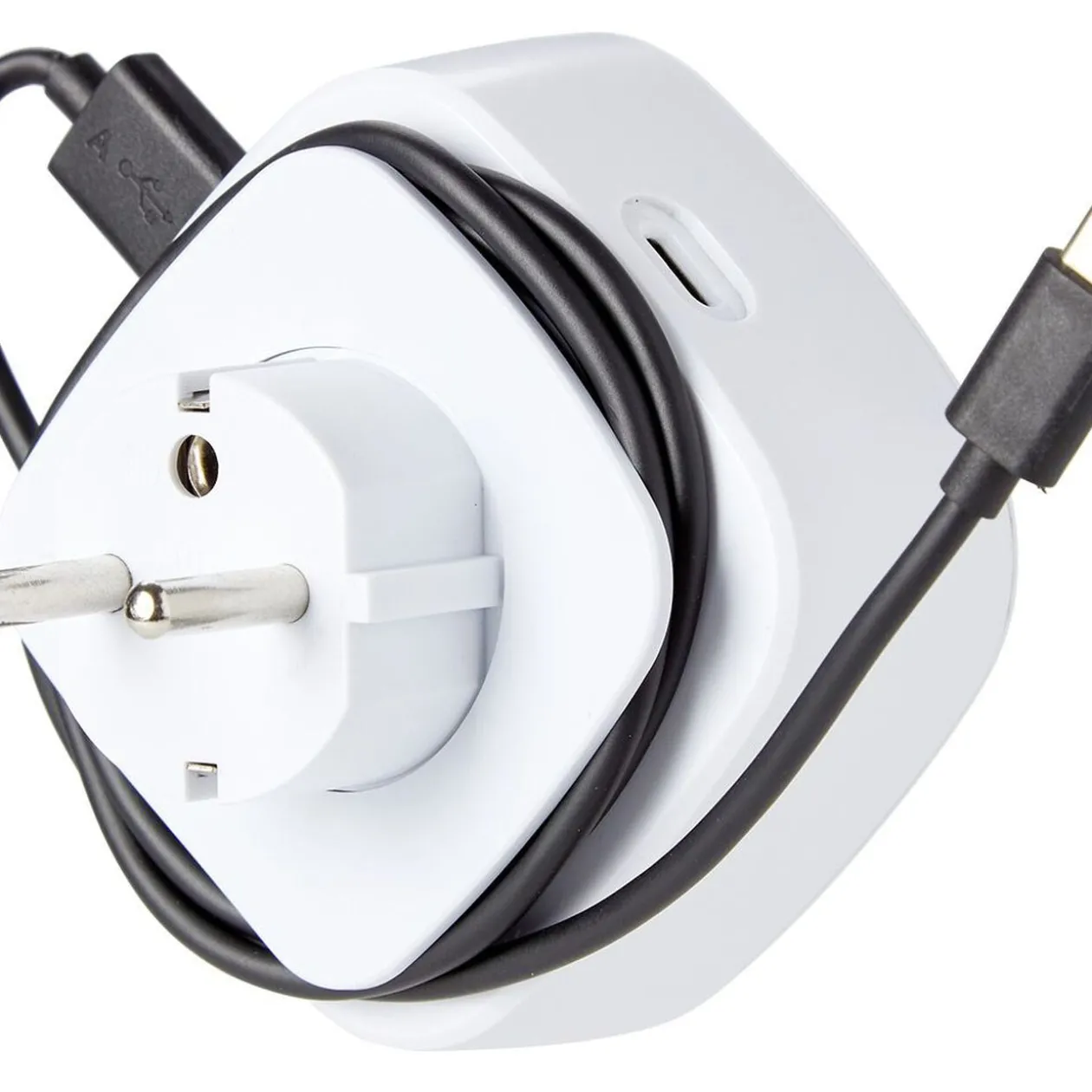 Prise 16A avec port usb x2 et USBC x1