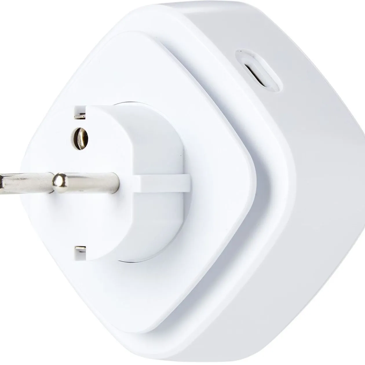 Prise 16A avec port usb x2 et USBC x1