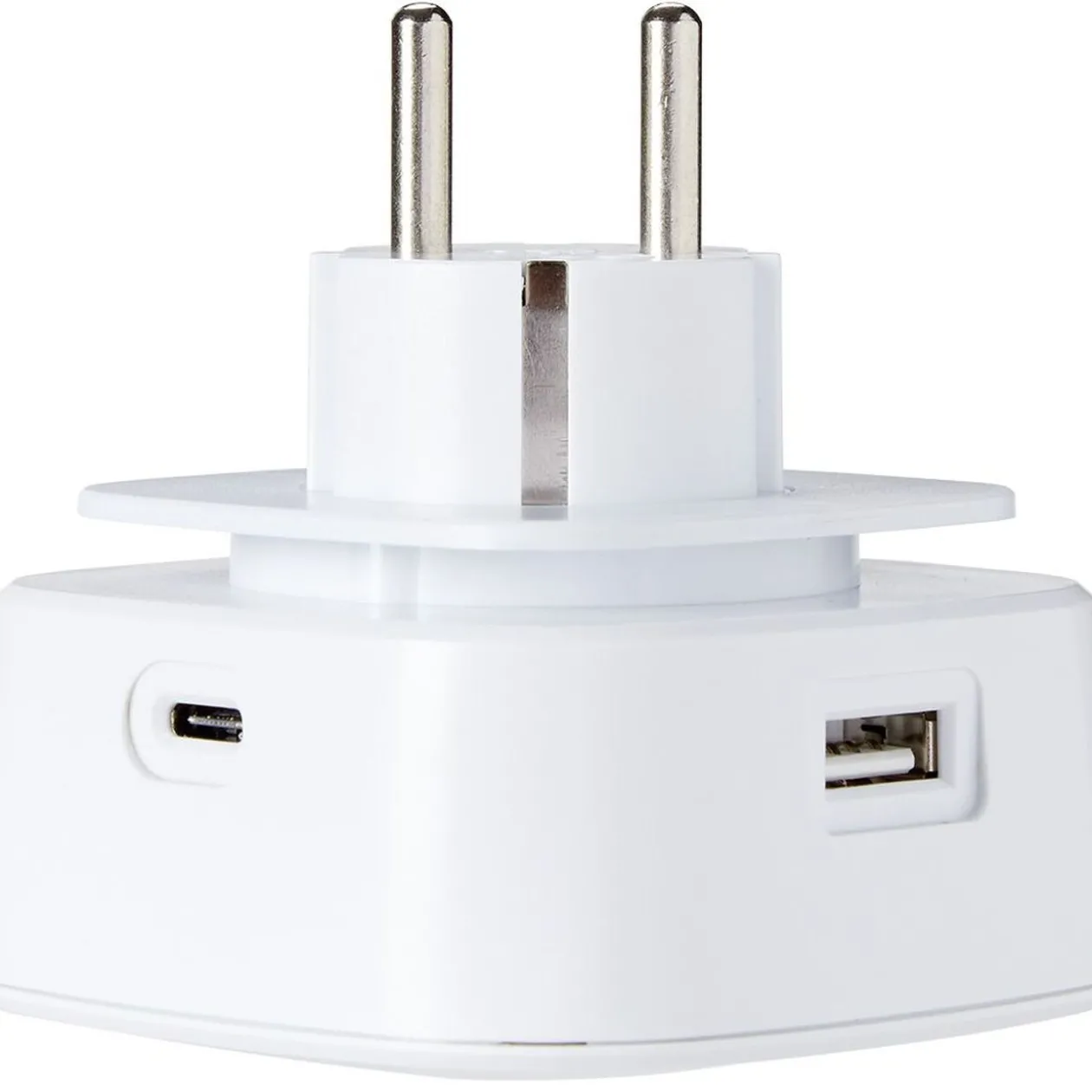 Prise 16A avec port usb x2 et USBC x1