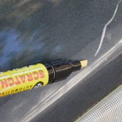 Stylo efface rayures