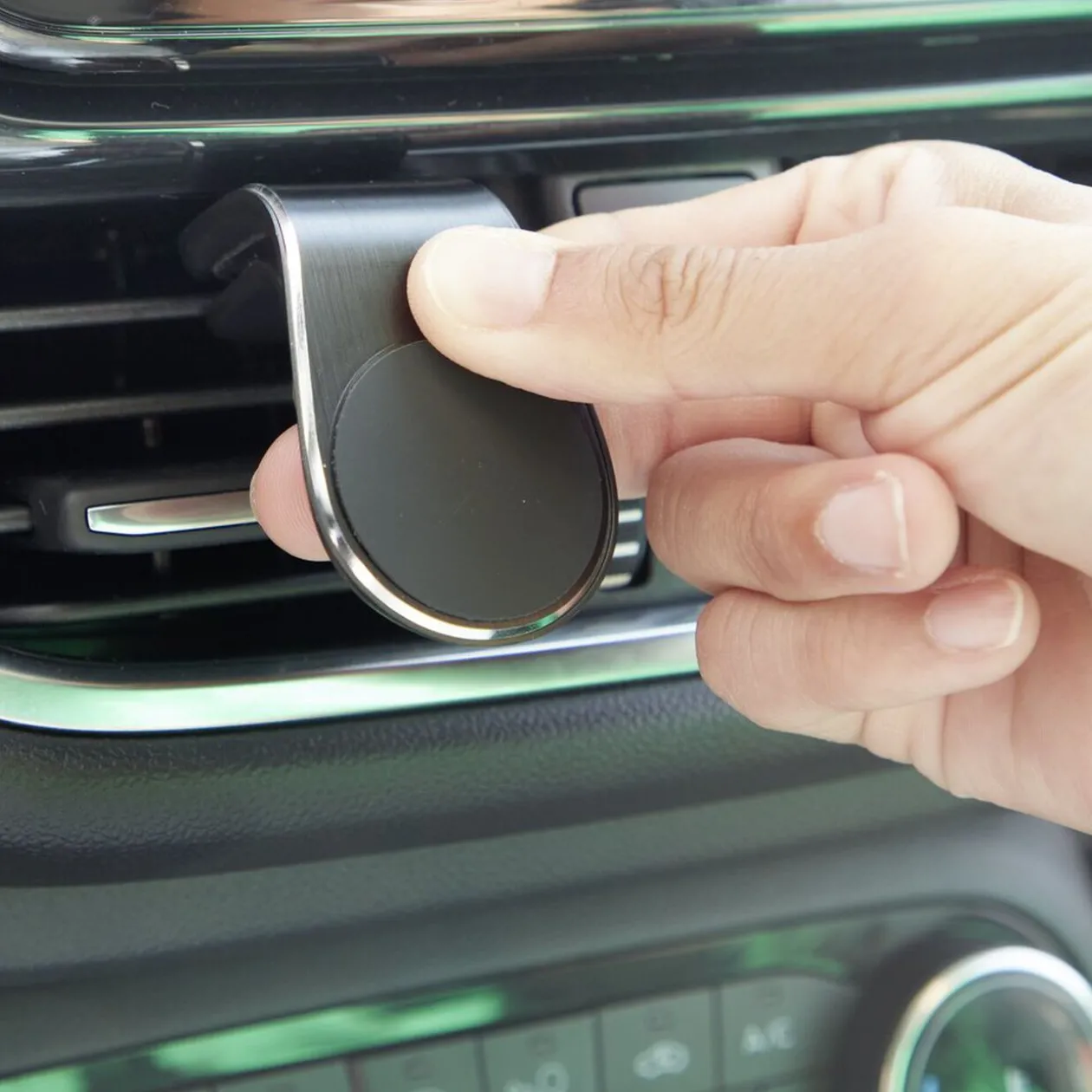 Support magnétique de voiture pour téléphone