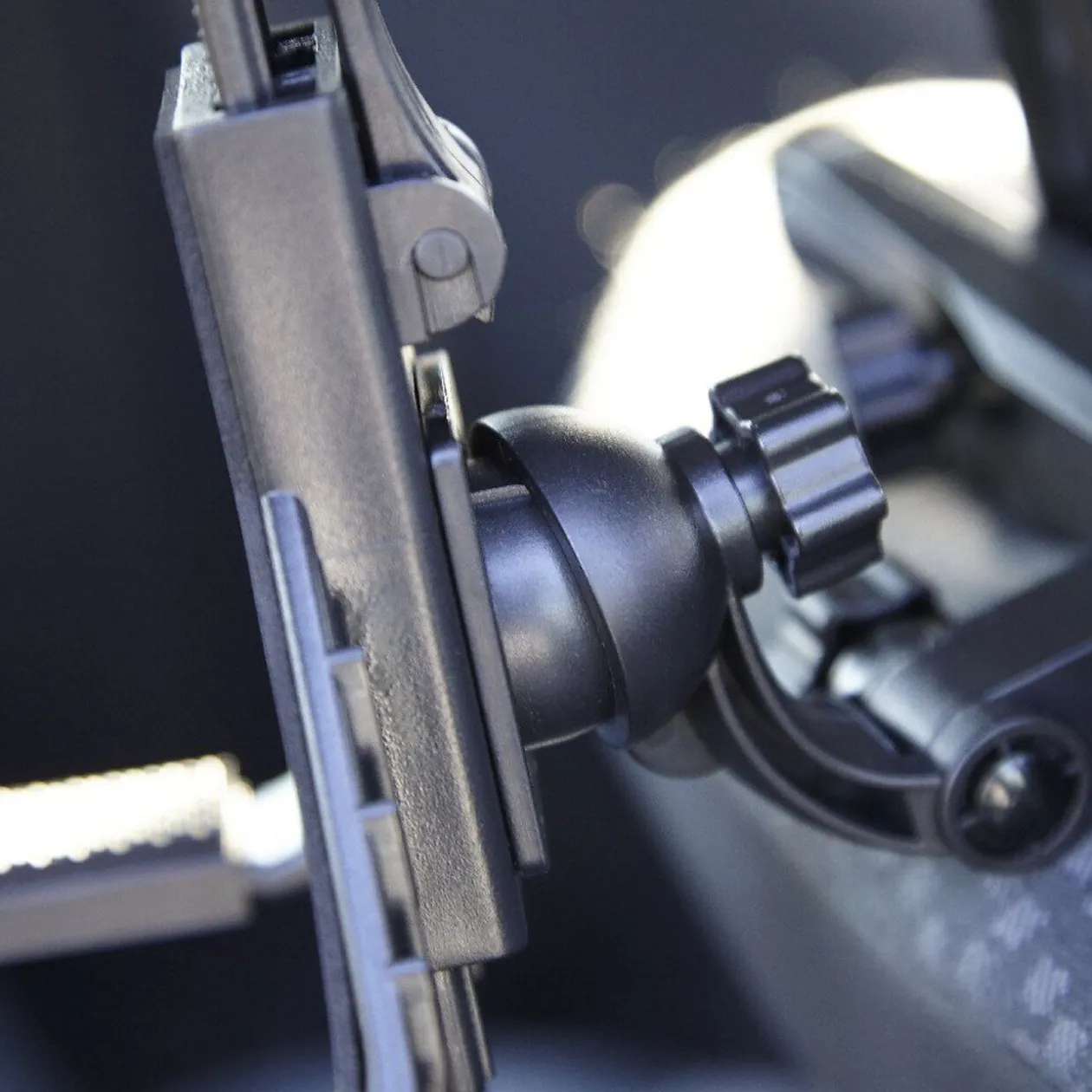 Support tablette et lecteur DVD Homday pour voiture