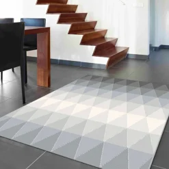 Tapis design triangle gris Intus Art déco