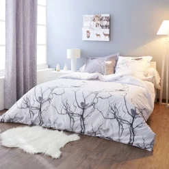 Tapis effet peau de bête blanc uni