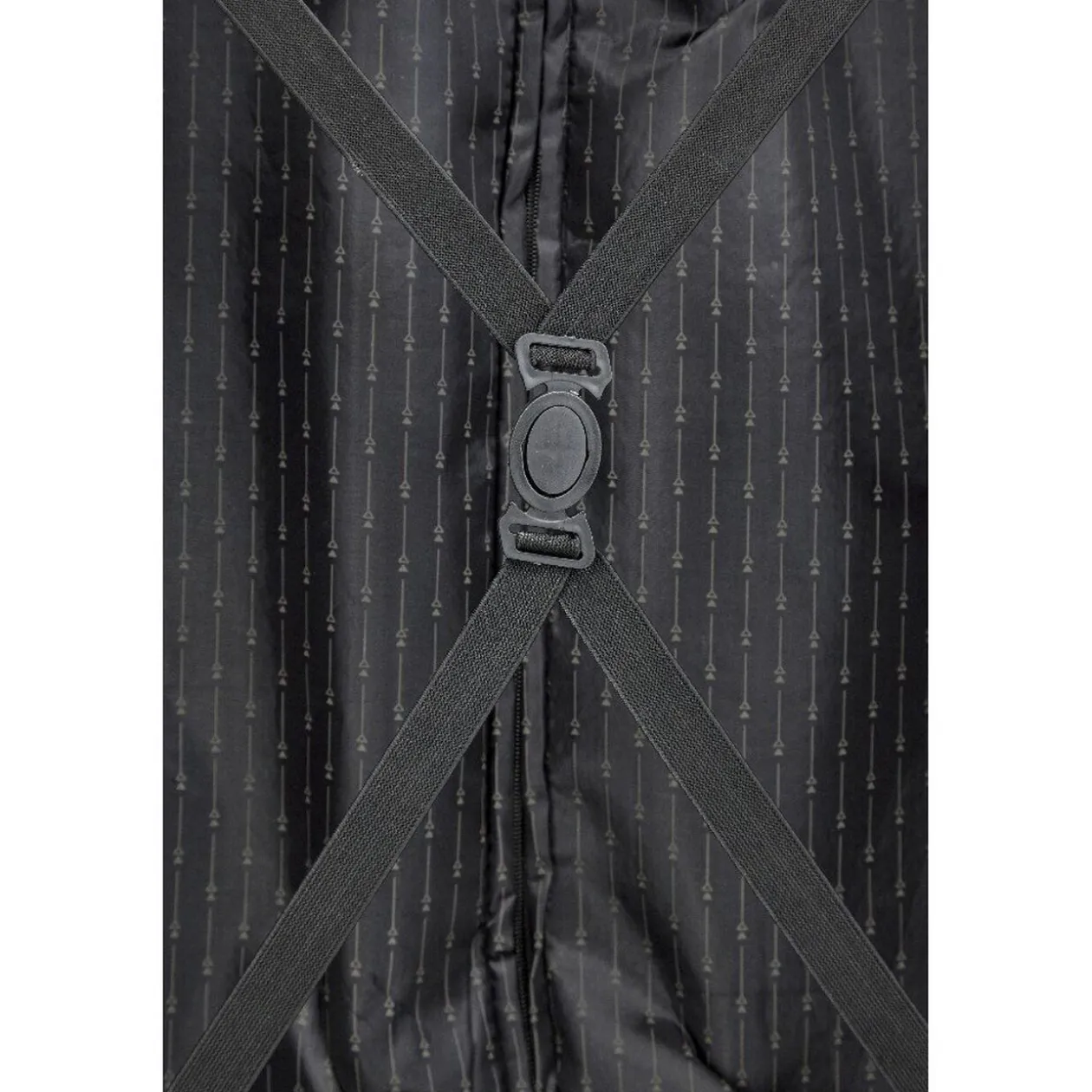 Valise trolley rectangulaire noire à roulettes